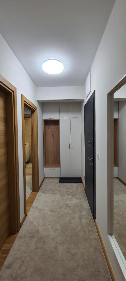 Luxury Apartment Stefanija ติวัต ภายนอก รูปภาพ