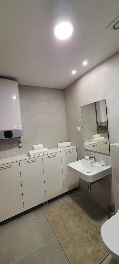 Luxury Apartment Stefanija ติวัต ภายนอก รูปภาพ