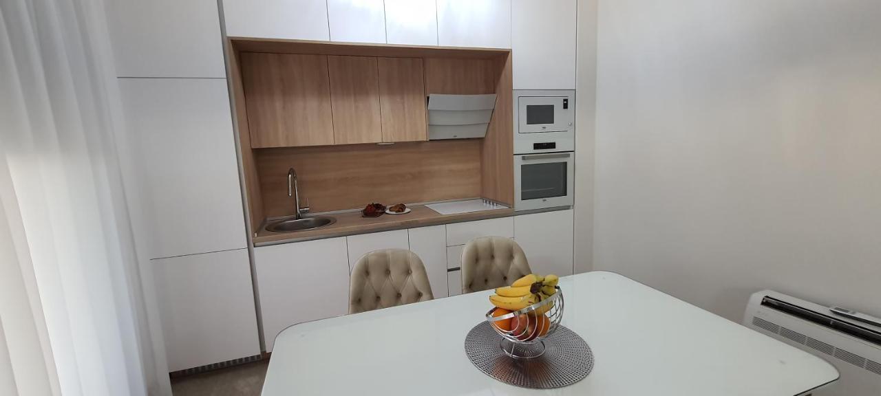 Luxury Apartment Stefanija ติวัต ภายนอก รูปภาพ