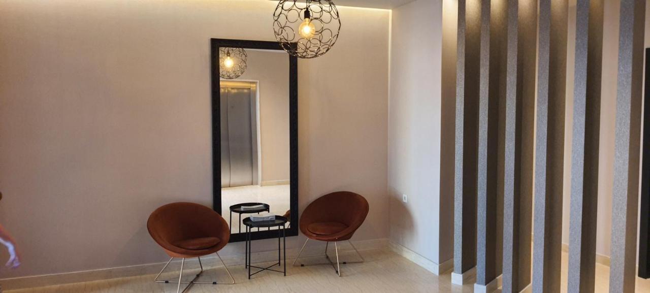 Luxury Apartment Stefanija ติวัต ภายนอก รูปภาพ